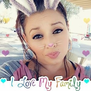 Meet your Posher, Adelina